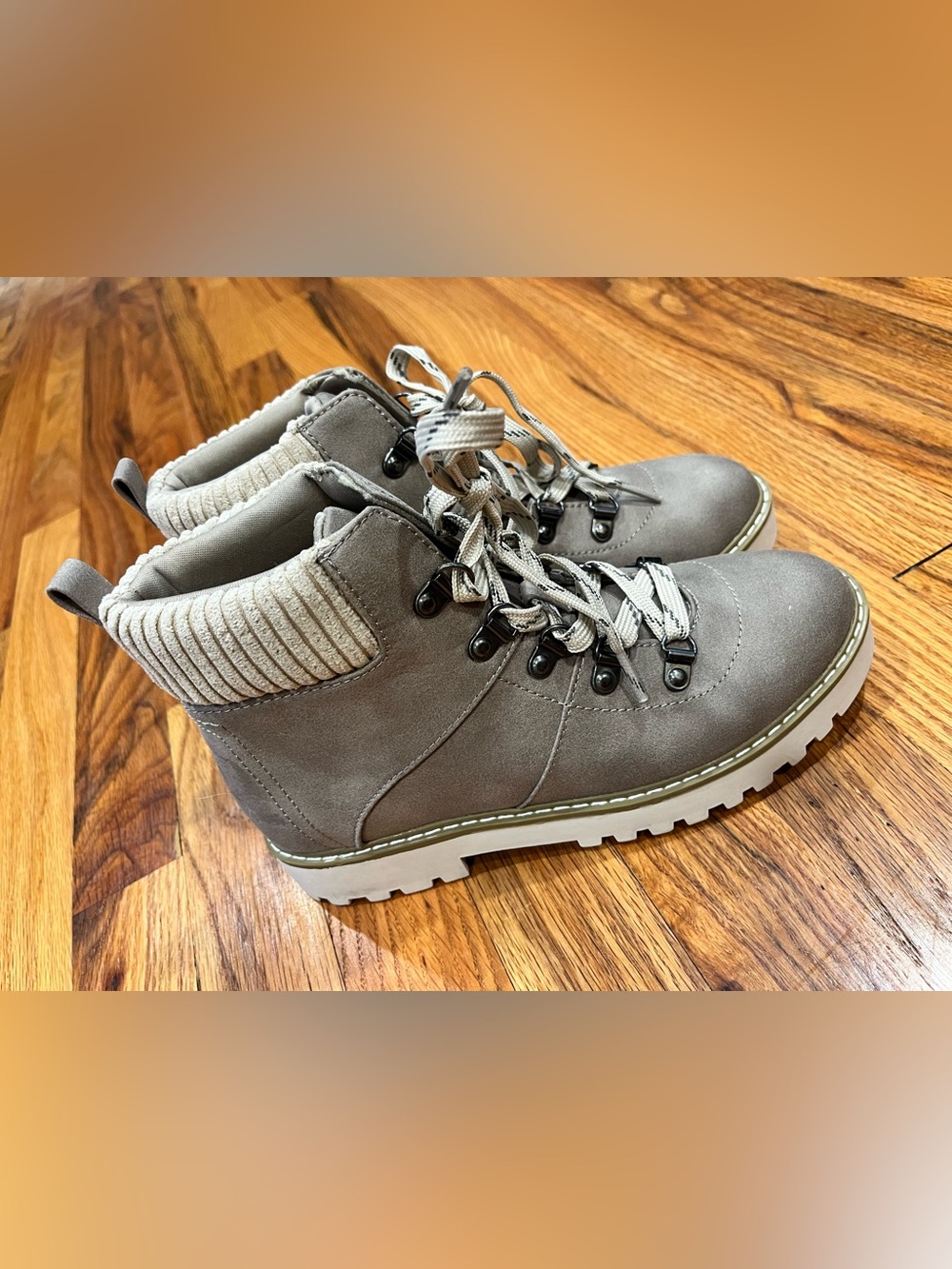 Cliffs White Mountain Connie Lace Up Gray Ankle Boots Size 7 Read Description